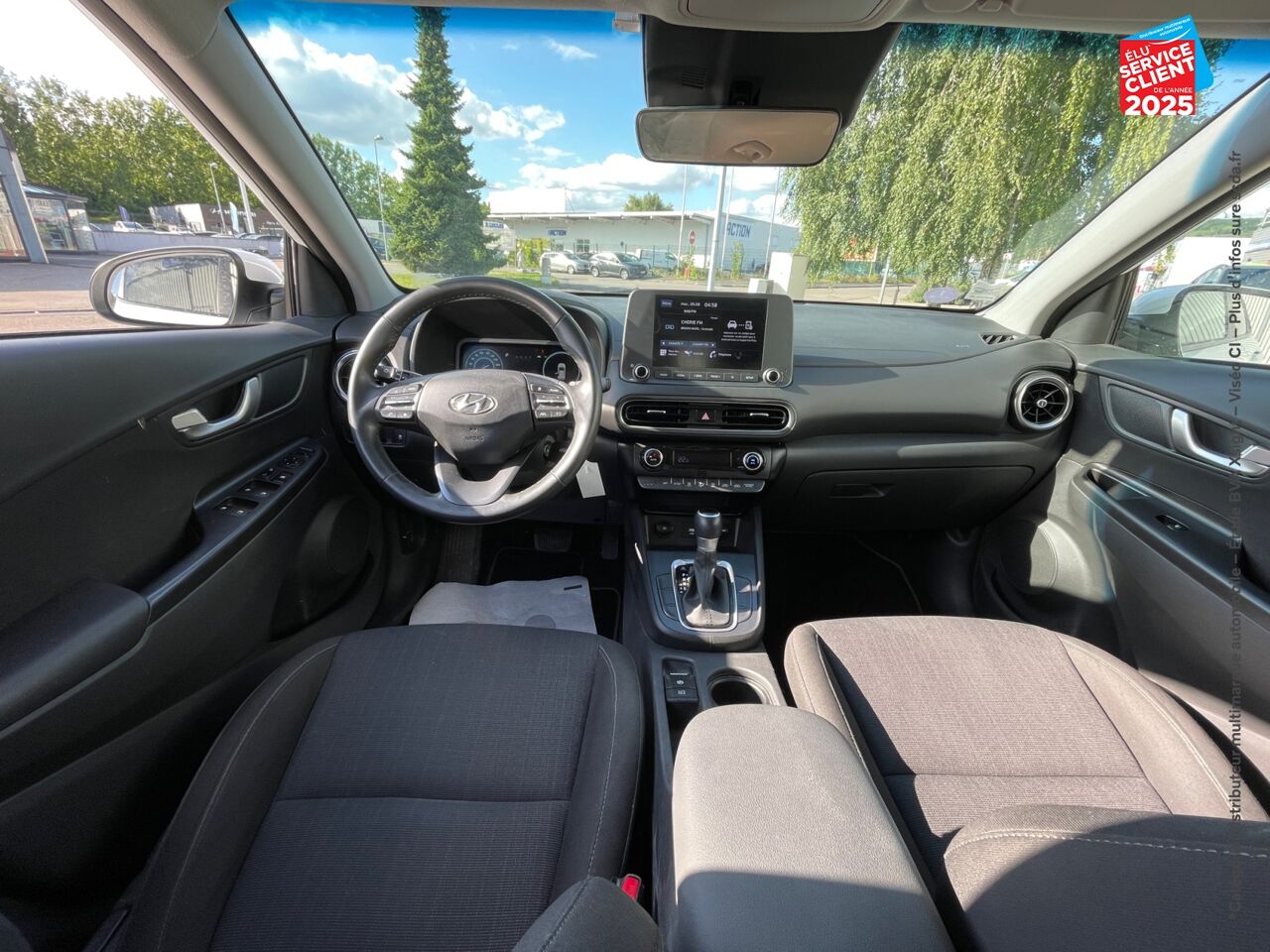 Véhicule d'occasion HYUNDAI KONA 1.6 GDI 141CH HYBRID INTUITIVE DCT-6 chez Hyundai Epernay