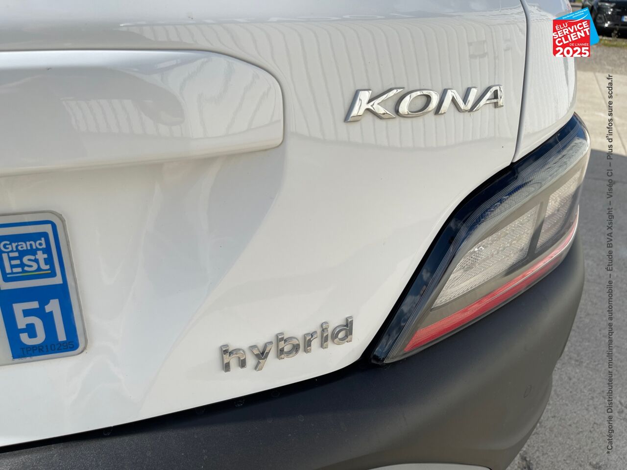 Véhicule d'occasion HYUNDAI KONA 1.6 GDI 141CH HYBRID INTUITIVE DCT-6 chez Hyundai Epernay