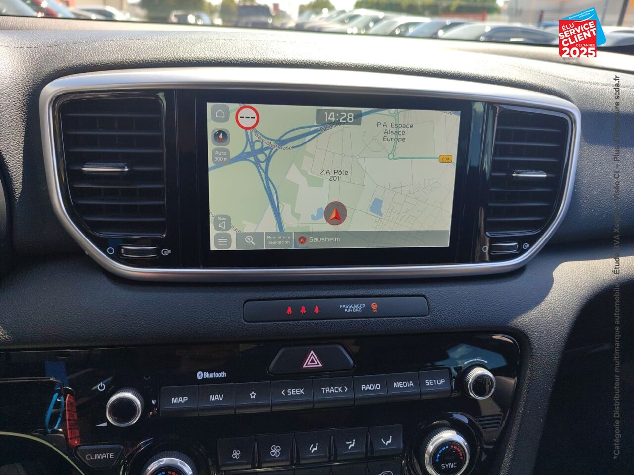 Véhicule d'occasion KIA SPORTAGE 1.6 CRDI 136CH MHEV BLACK EDITION 4X2 DCT7 chez Toyota Thionville