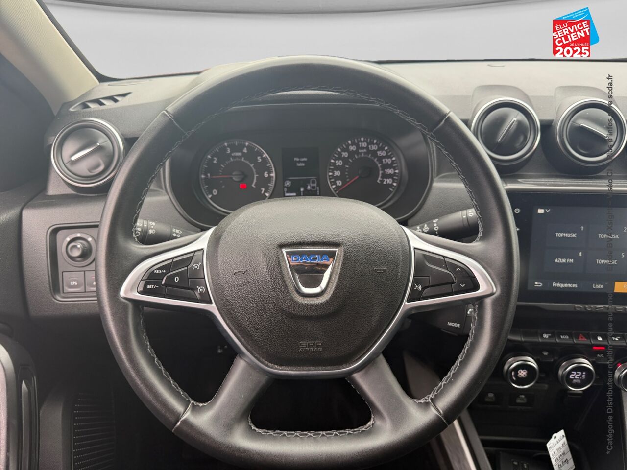 Véhicule d'occasion DACIA DUSTER 1.0 ECO-G 100CH PRESTIGE 4X2 ATTELAGE chez Renault Colmar