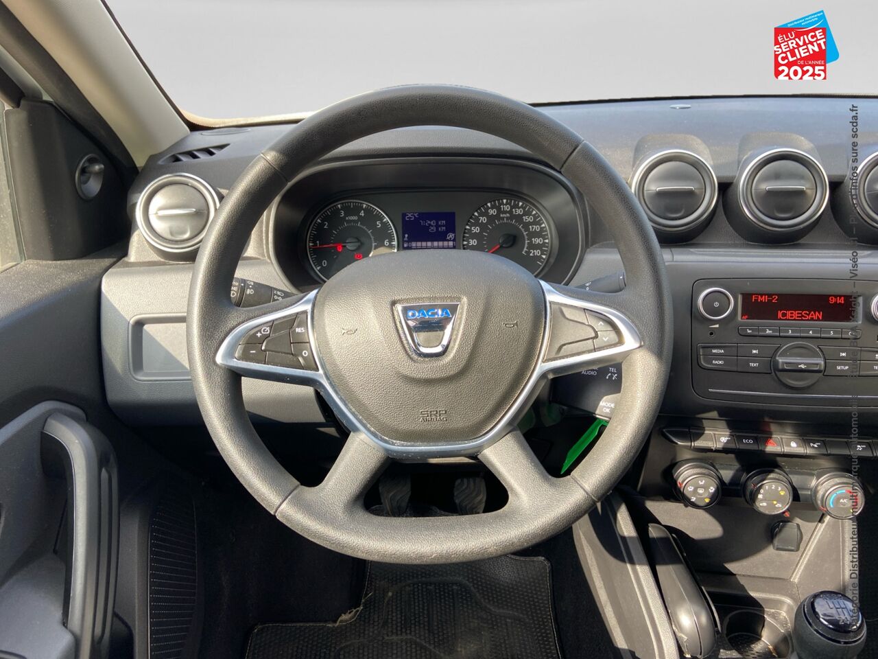 Véhicule d'occasion DACIA DUSTER 1.5 BLUE DCI 115CH PRESTIGE 4X4 chez Renault Saint-Louis