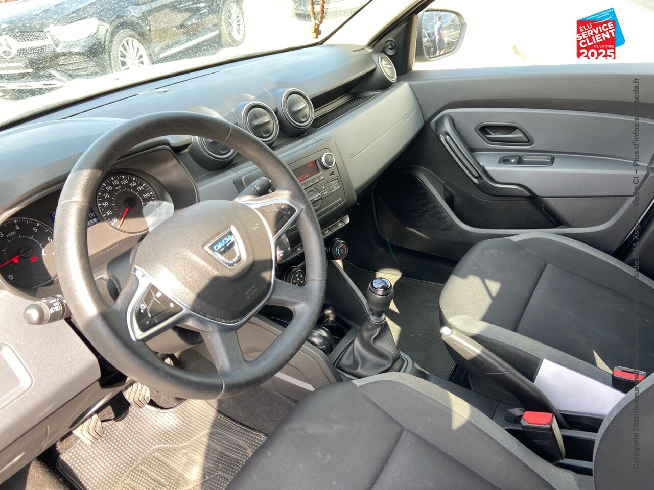 Véhicule d'occasion DACIA DUSTER 1.5 BLUE DCI 115CH PRESTIGE 4X4 chez Renault Saint-Louis
