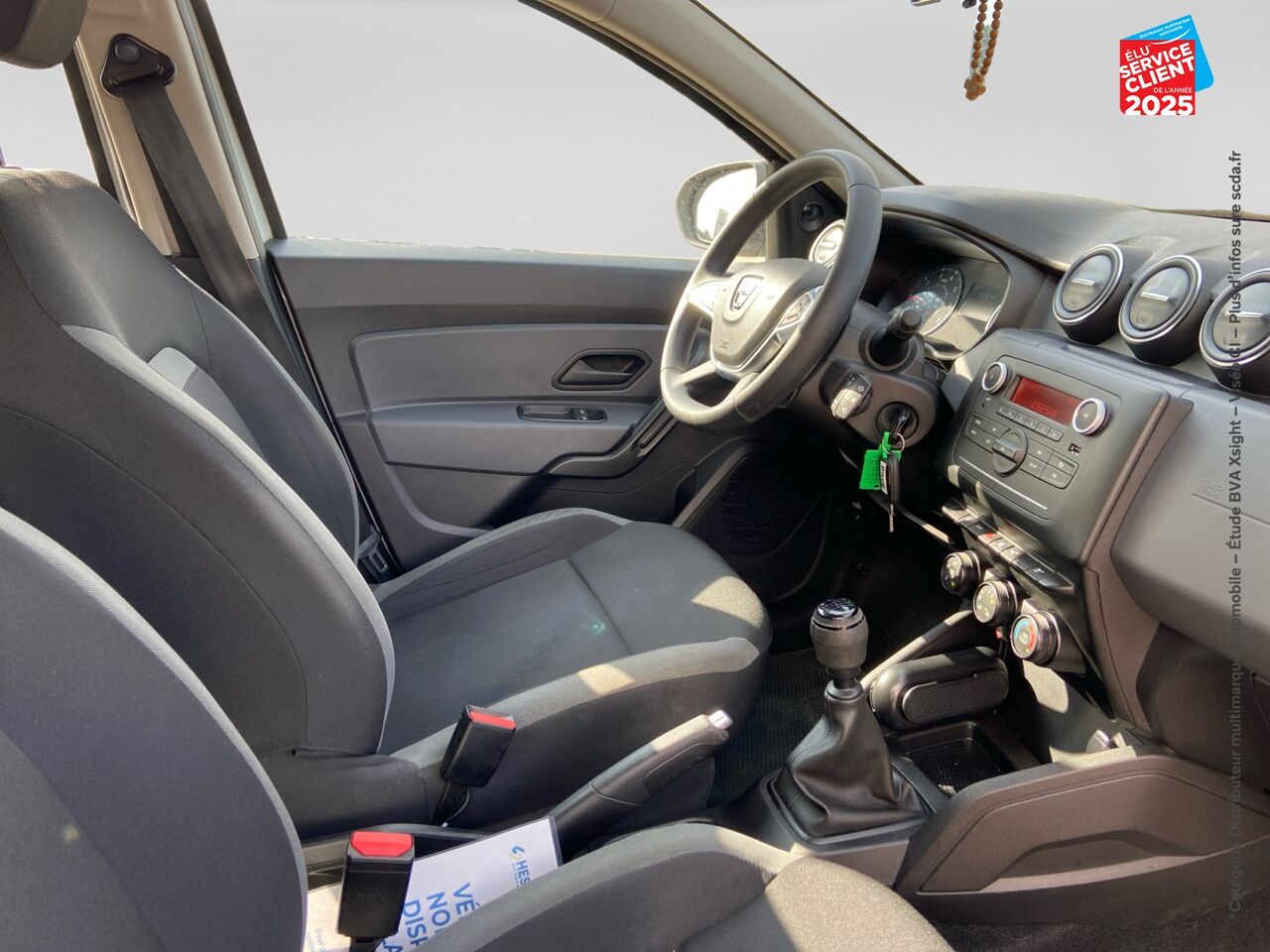 Véhicule d'occasion DACIA DUSTER 1.5 BLUE DCI 115CH PRESTIGE 4X4 chez Renault Saint-Louis