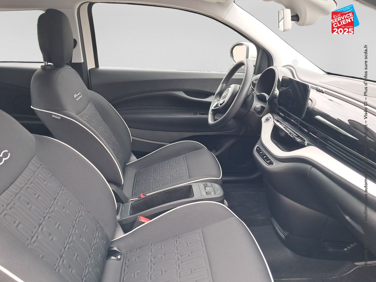 Véhicule d'occasion FIAT 500 E 95CH ACTION PLUS chez Toyota Saint Dizier