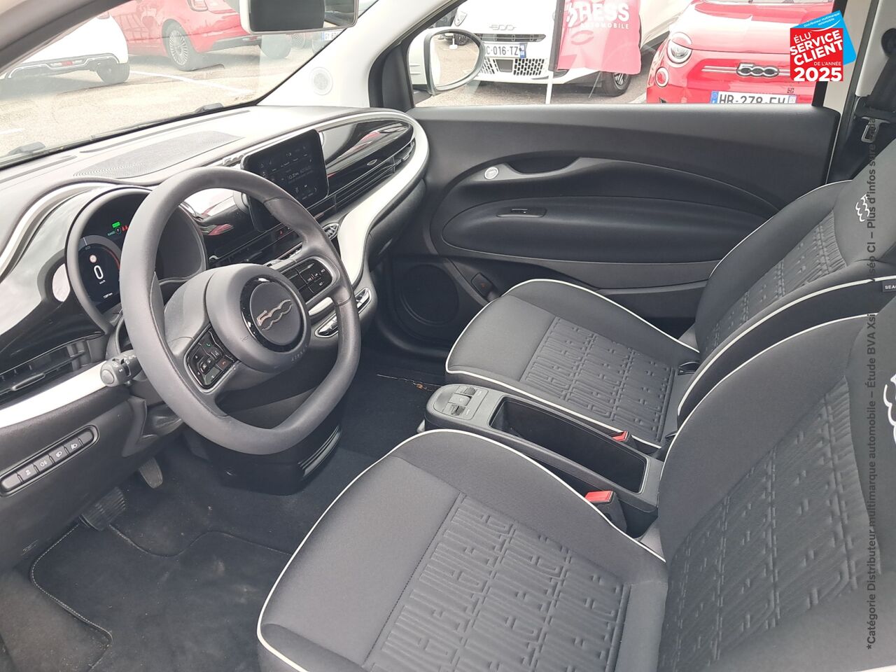 Véhicule d'occasion FIAT 500 E 95CH ACTION PLUS chez Toyota Saint Dizier