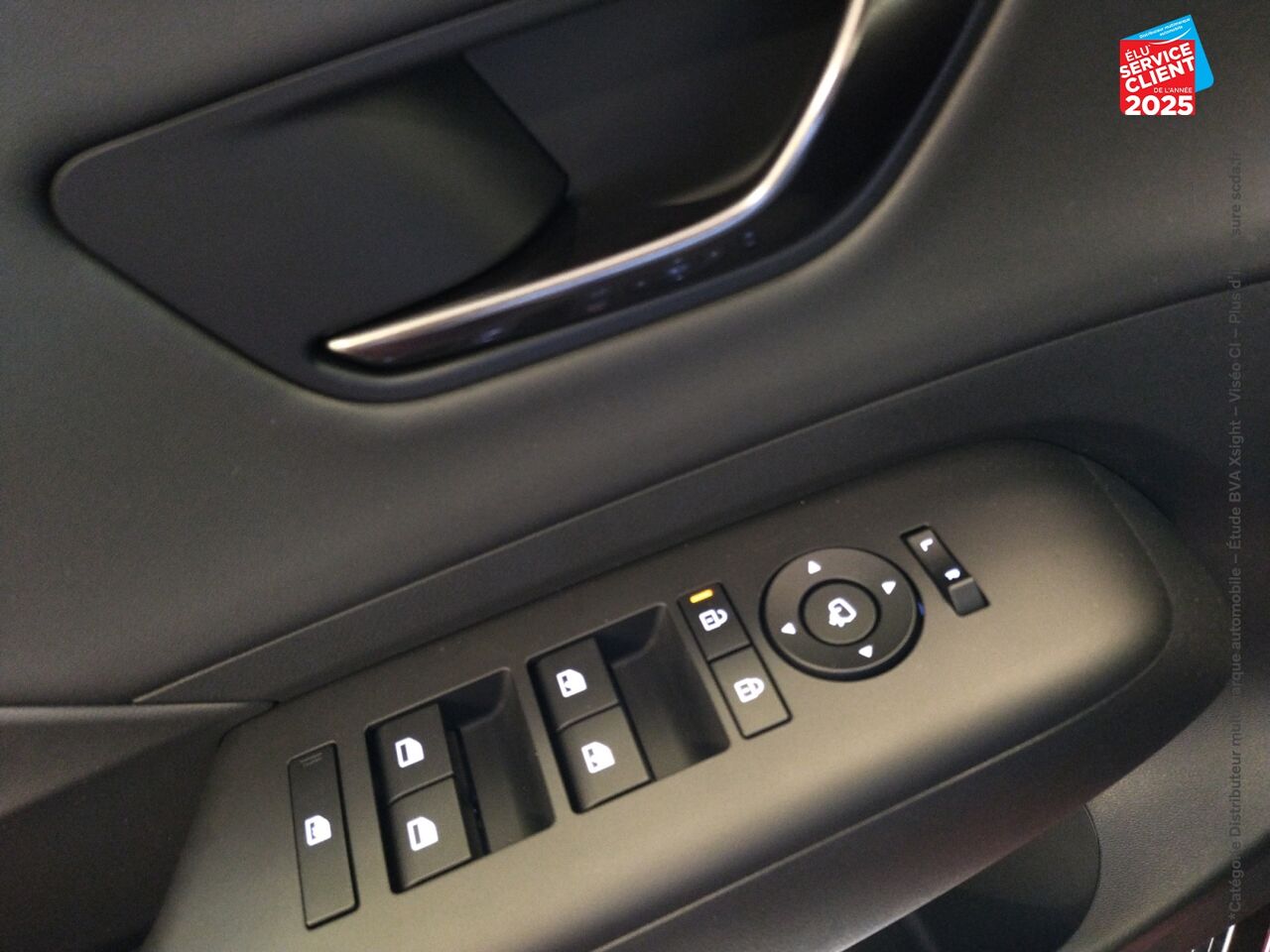Véhicule neuf HYUNDAI KONA 1.6 GDI 129CH HYBRID N LINE EXECUTIVE DCT-6 chez Hyundai Epernay