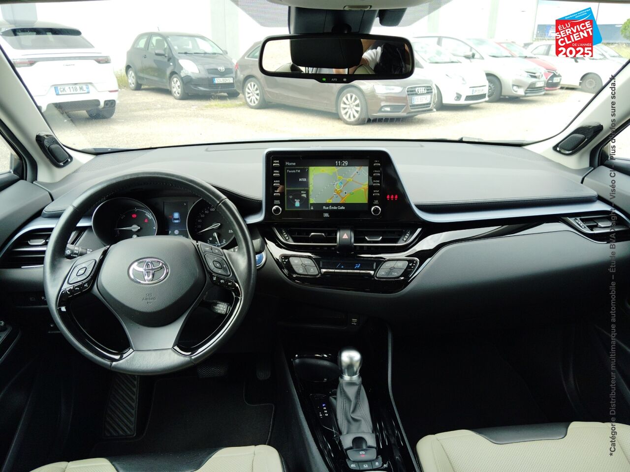 Véhicule d'occasion TOYOTA C-HR 184H COLLECTION 2WD E-CVT MY20 chez Toyota Sarreguemines