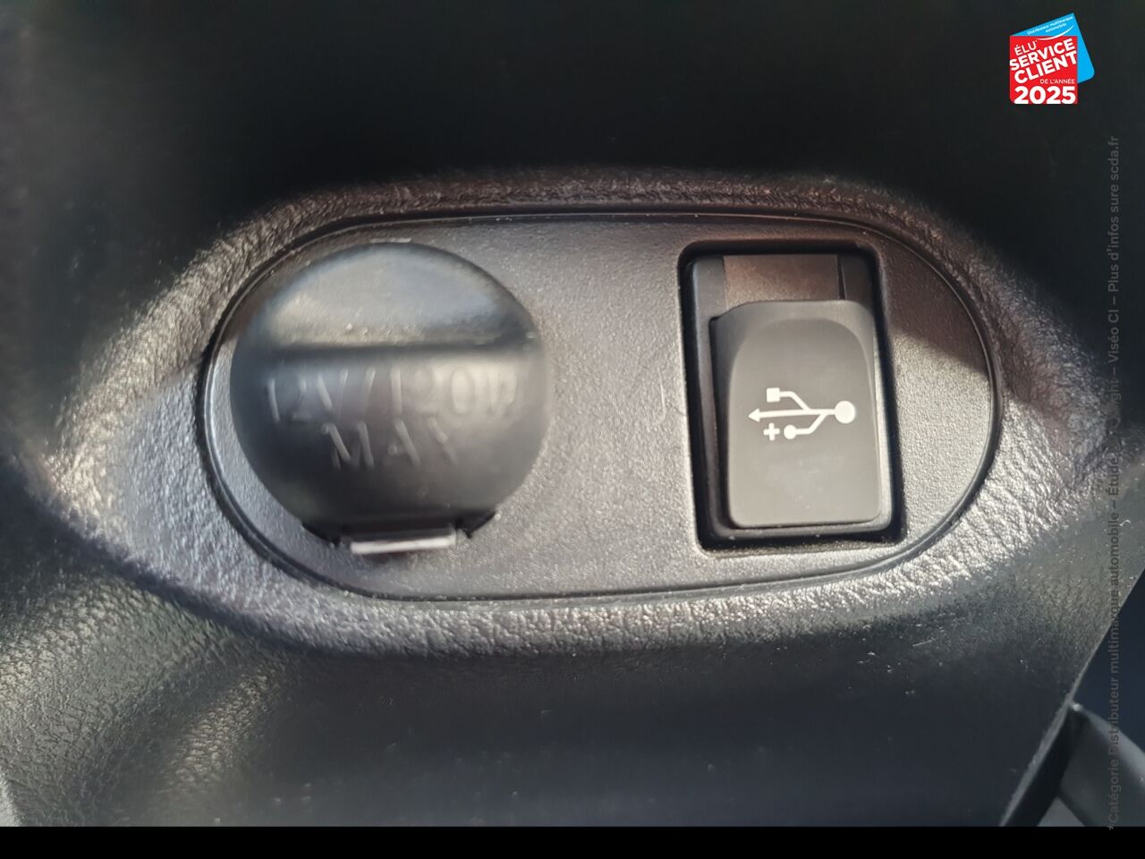 Véhicule d'occasion TOYOTA YARIS 100H DYNAMIC 5P MY19 chez Toyota Saint Dizier