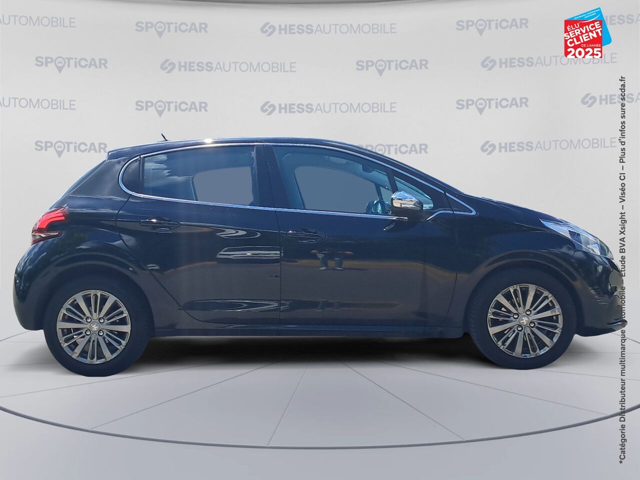 Véhicule d'occasion PEUGEOT 208 1.2 PURETECH 110CH ALLURE SS EAT6 5CV 5P chez Hyundai Epernay