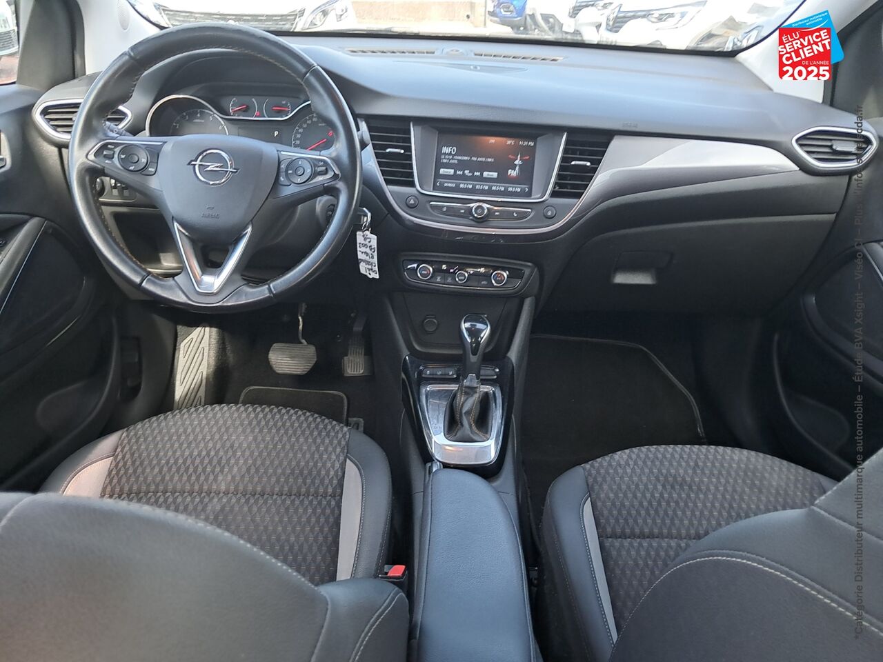Véhicule d'occasion OPEL CROSSLAND X 1.2 TURBO 110CH INNOVATION BVA EURO 6D-T chez Renault Sélestat