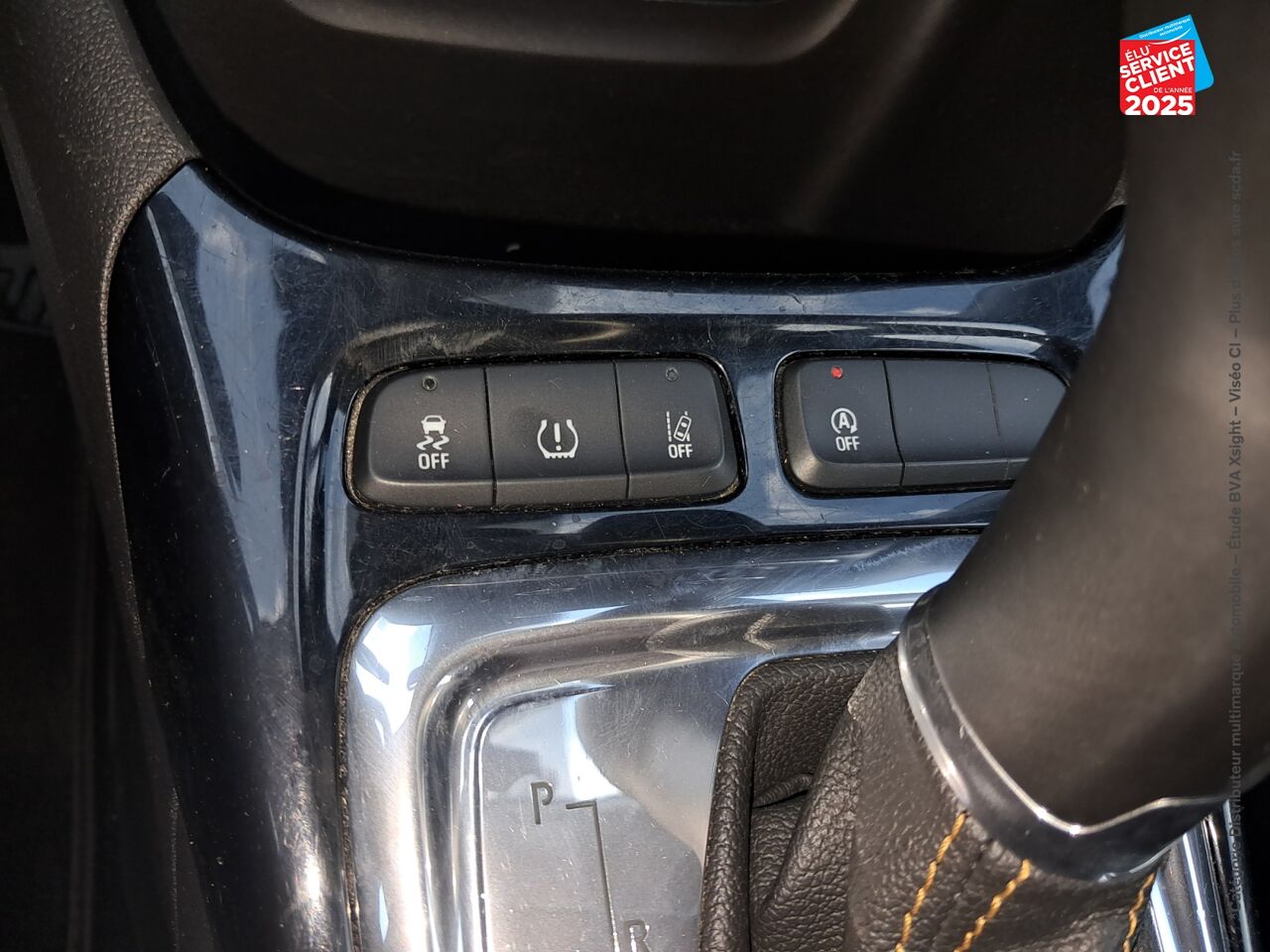Véhicule d'occasion OPEL CROSSLAND X 1.2 TURBO 110CH INNOVATION BVA EURO 6D-T chez Renault Sélestat