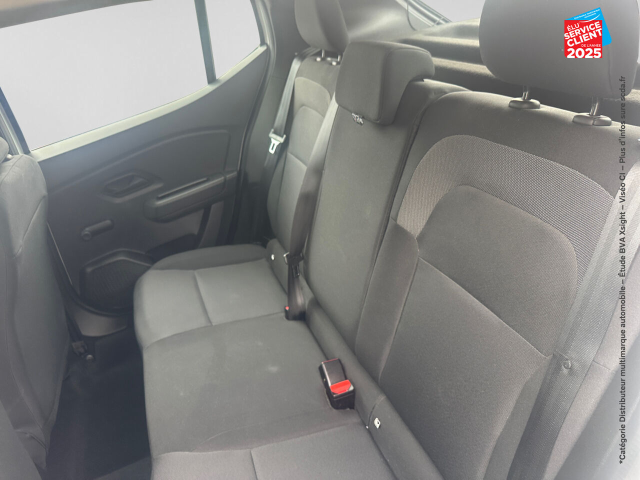 Véhicule d'occasion DACIA SANDERO 1.0 SCE 65CH ESSENTIAL chez Renault Saint-Louis