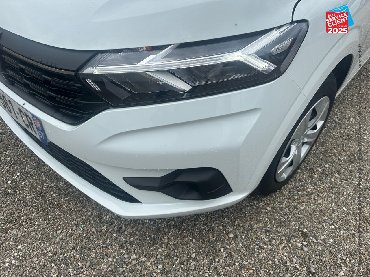 Véhicule d'occasion DACIA SANDERO 1.0 SCE 65CH ESSENTIAL chez Renault Saint-Louis