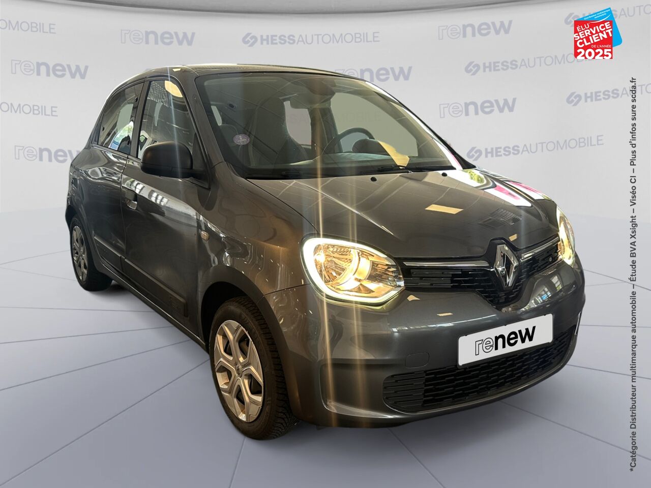 Véhicule d'occasion RENAULT TWINGO 1.0 SCE 65CH ZEN - 21 chez Toyota Verdun