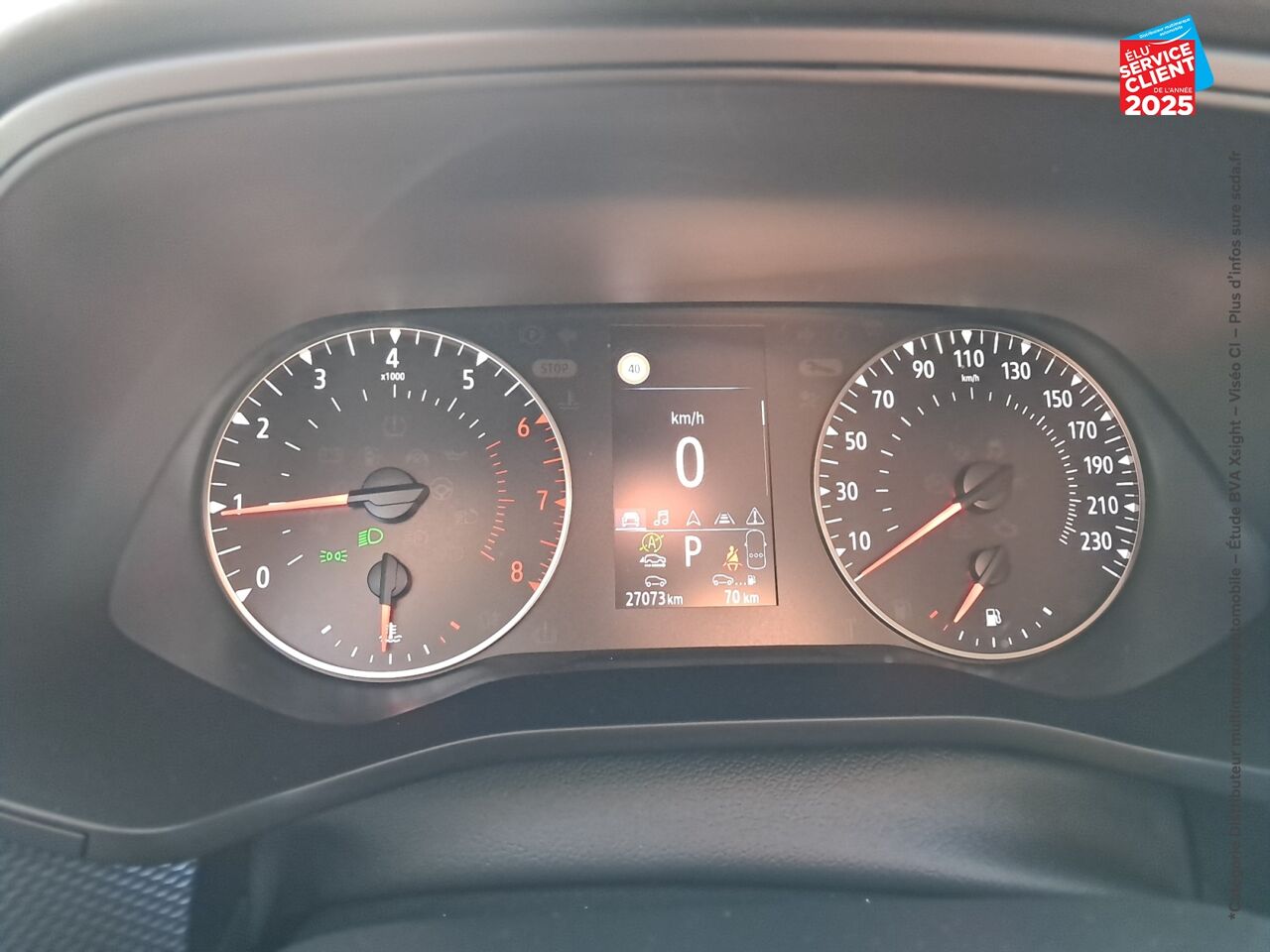 Véhicule d'occasion RENAULT ARKANA 1.3 TCE MILD HYBRID 140CH EVOLUTION EDC -22 chez Nissan Dijon