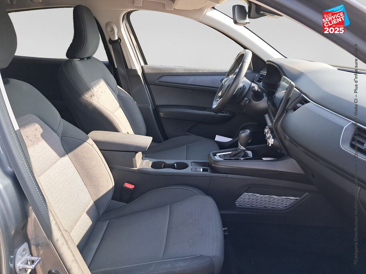 Véhicule d'occasion RENAULT ARKANA 1.3 TCE MILD HYBRID 140CH EVOLUTION EDC -22 chez Nissan Dijon