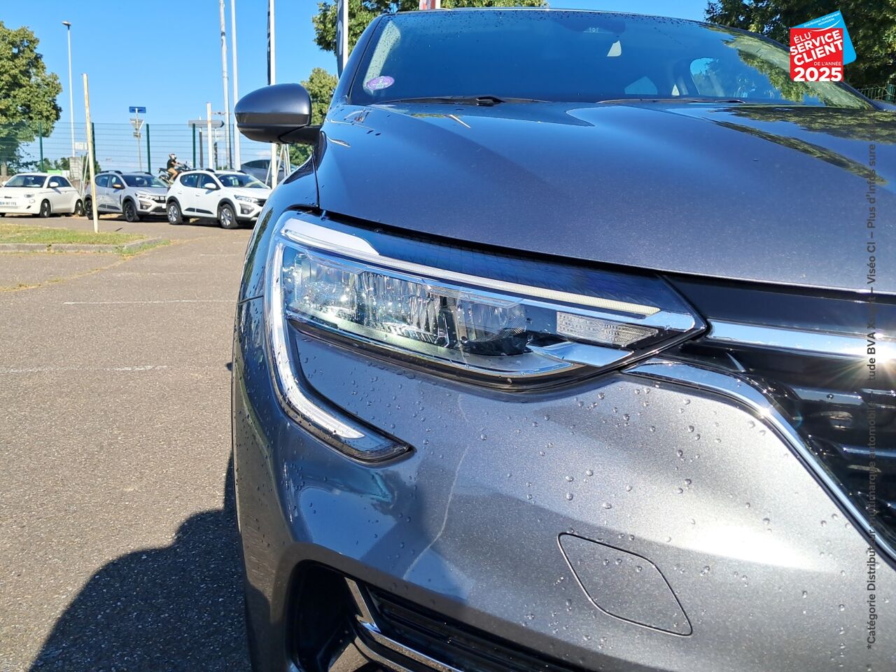 Véhicule d'occasion RENAULT ARKANA 1.3 TCE MILD HYBRID 140CH EVOLUTION EDC -22 chez Nissan Dijon