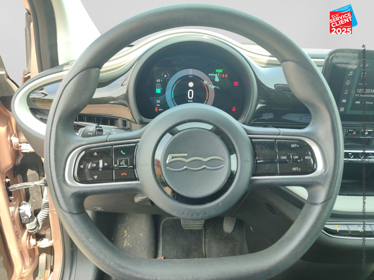 Véhicule d'occasion FIAT 500 E 95CH ACTION PLUS chez Dacia Belfort