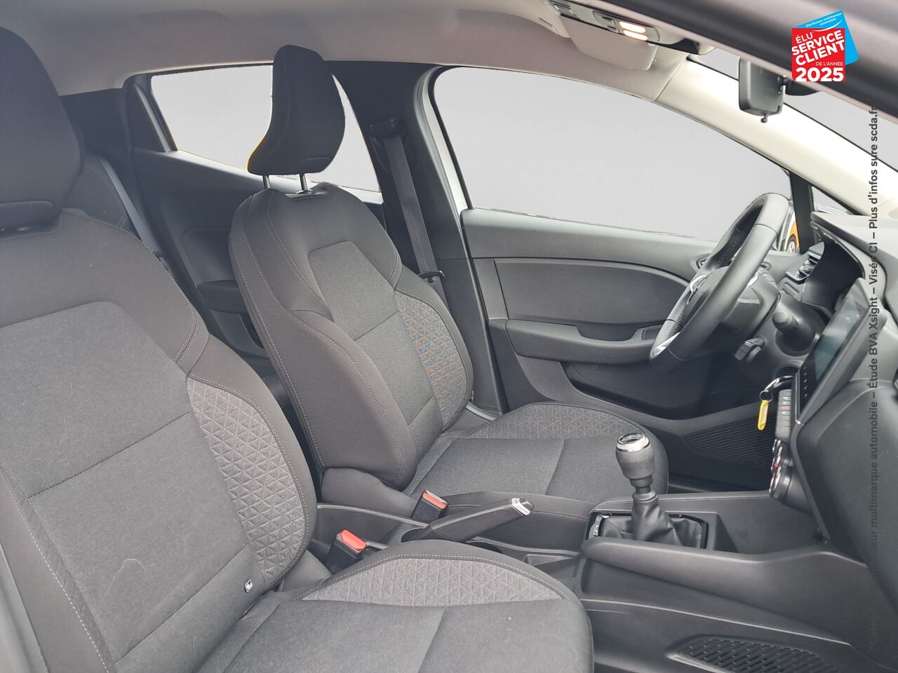 Véhicule d'occasion RENAULT CLIO 1.0 TCE 90CH EQUILIBRE chez Toyota Verdun