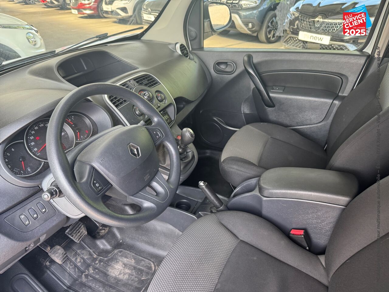 Véhicule d'occasion RENAULT KANGOO EXPRESS 1.5 BLUE DCI 80CH GRAND CONFORT 5CV chez Renault Sélestat