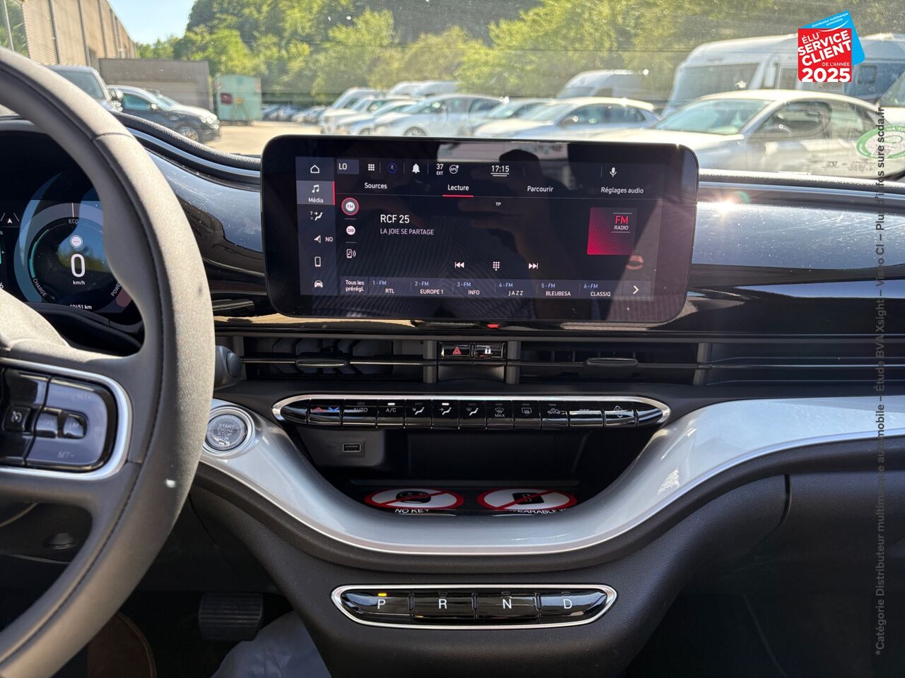 Véhicule d'occasion FIAT 500 E 118CH ICONE chez Hyundai Reims