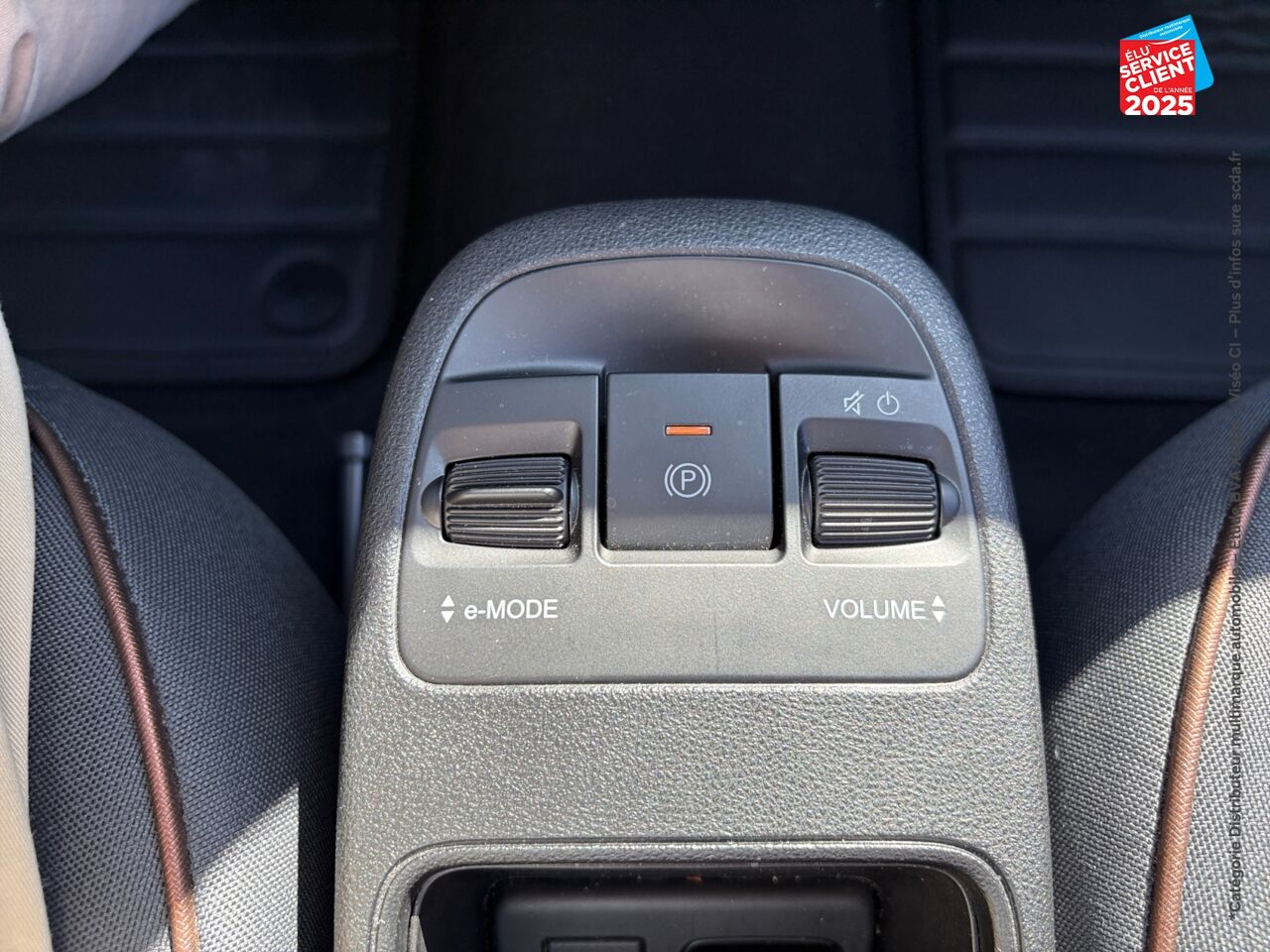 Véhicule d'occasion FIAT 500 E 118CH ICONE chez Hyundai Reims