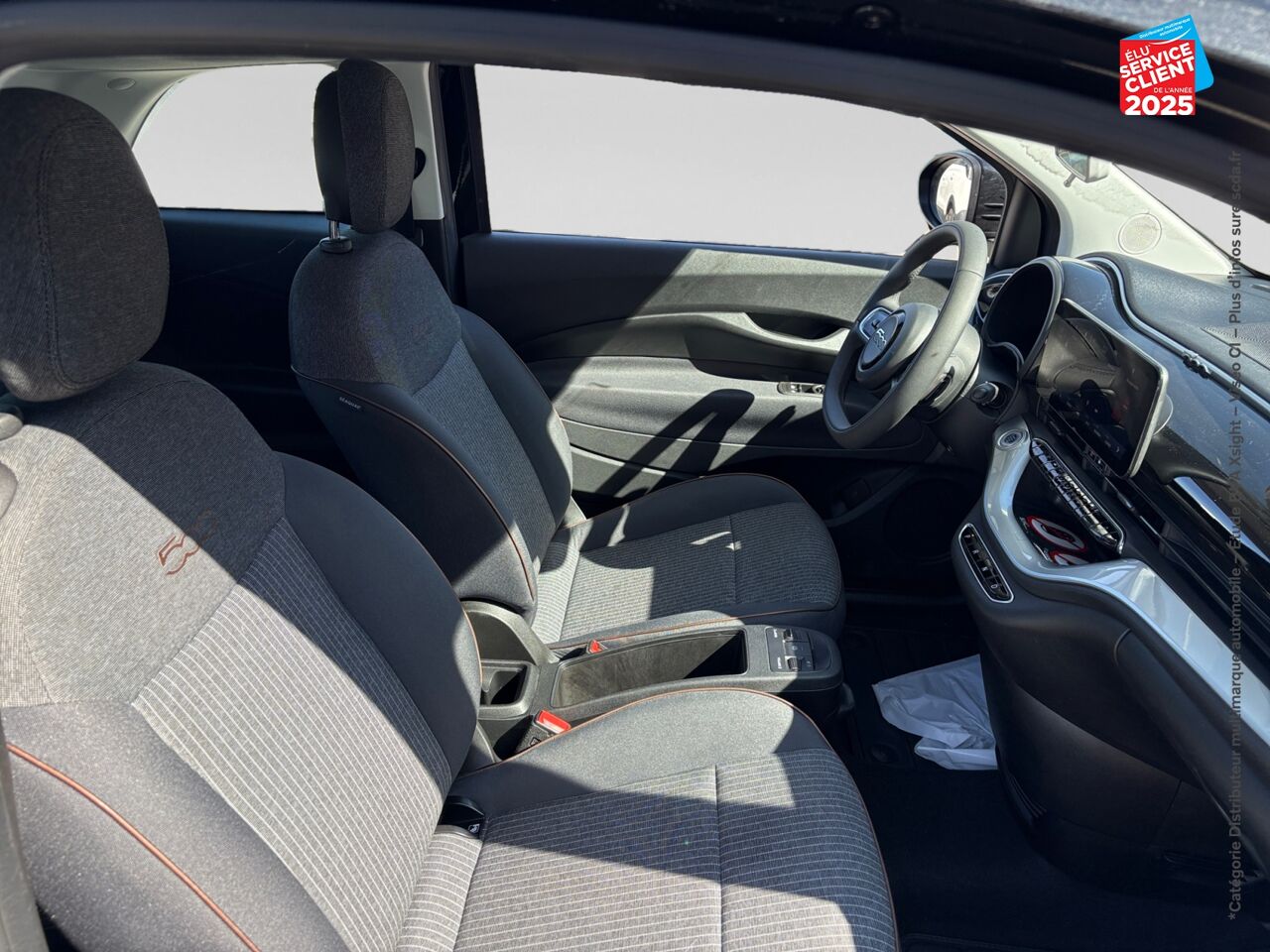 Véhicule d'occasion FIAT 500 E 118CH ICONE chez Hyundai Reims