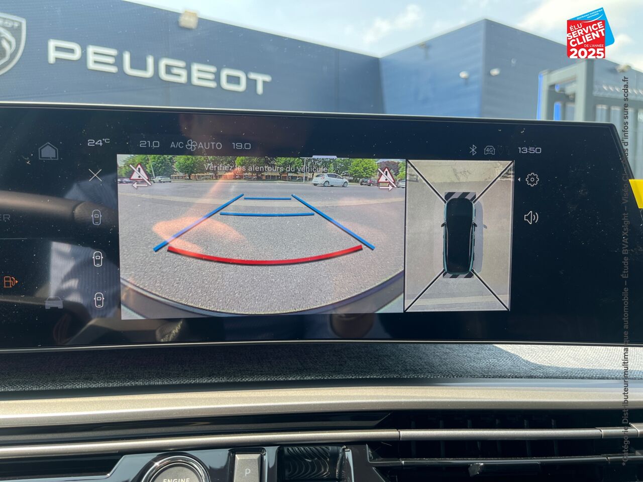 chez Peugeot Charleville