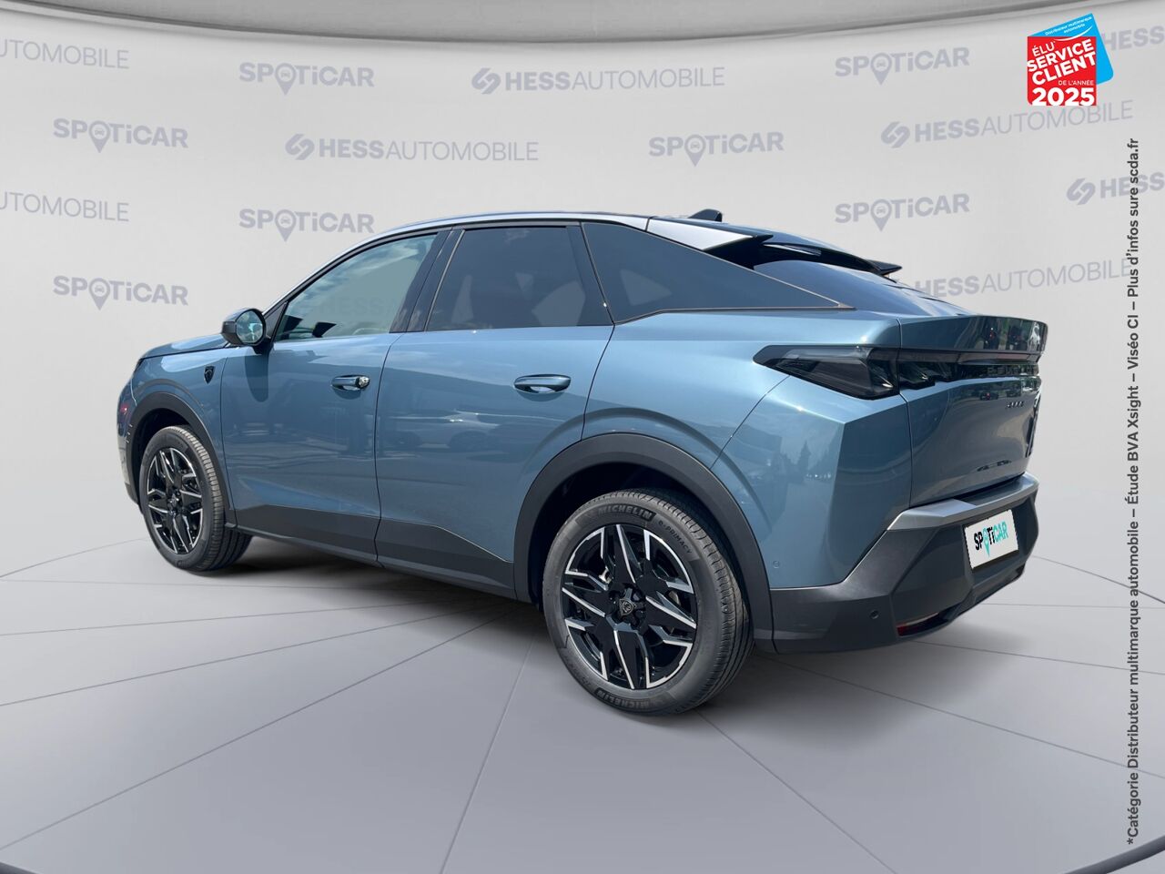 chez Peugeot Charleville