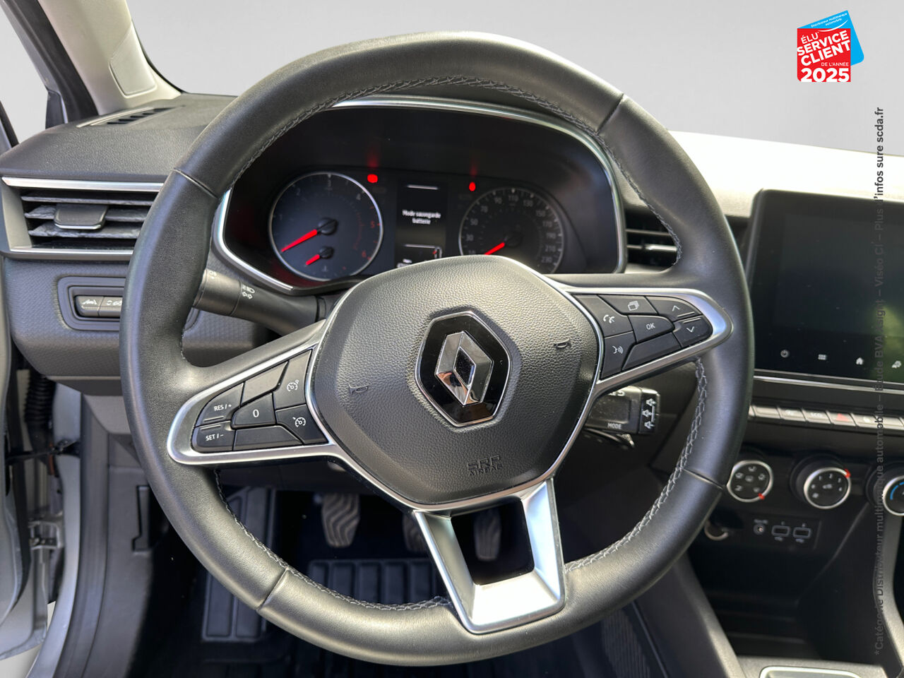 Véhicule d'occasion RENAULT CLIO 1.5 BLUE DCI 85CH BUSINESS chez Toyota Thionville