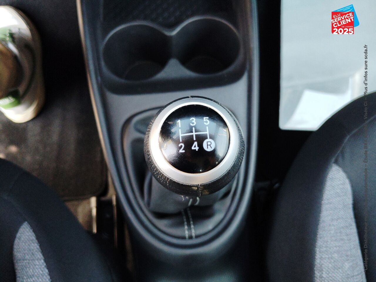 Véhicule d'occasion TOYOTA AYGO X 1.0 VVT-I 72CH DYNAMIC chez Toyota Verdun