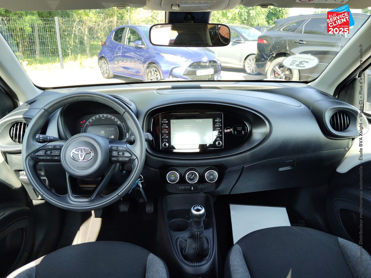 Véhicule d'occasion TOYOTA AYGO X 1.0 VVT-I 72CH DYNAMIC chez Toyota Verdun