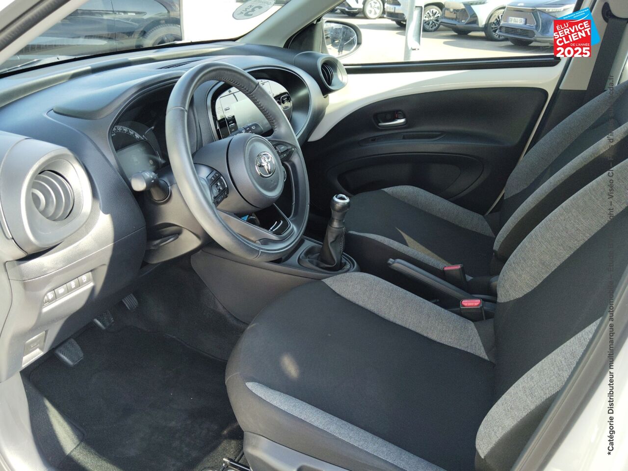 Véhicule d'occasion TOYOTA AYGO X 1.0 VVT-I 72CH DYNAMIC chez Toyota Verdun