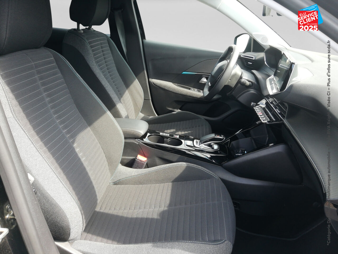 Véhicule d'occasion PEUGEOT 208 E-136CH STYLE chez Toyota Besançon