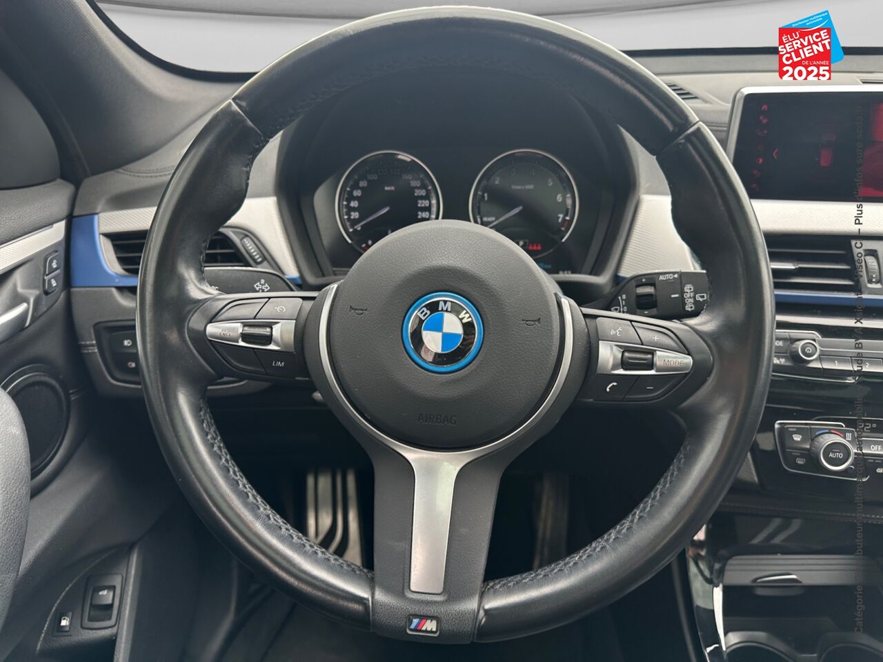 Véhicule d'occasion BMW X1 XDRIVE25EA 220CH M SPORT 6CV chez BMW Dole