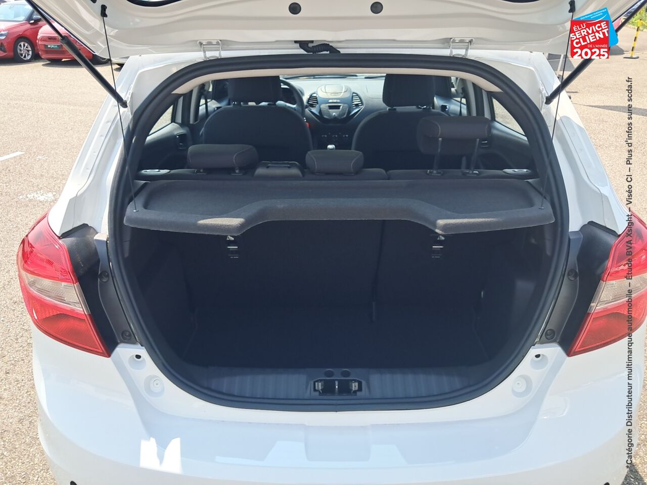 Véhicule d'occasion FORD KA+ 1.2 TI-VCT 70CH SS ESSENTIAL chez Opel Saint-Dizier