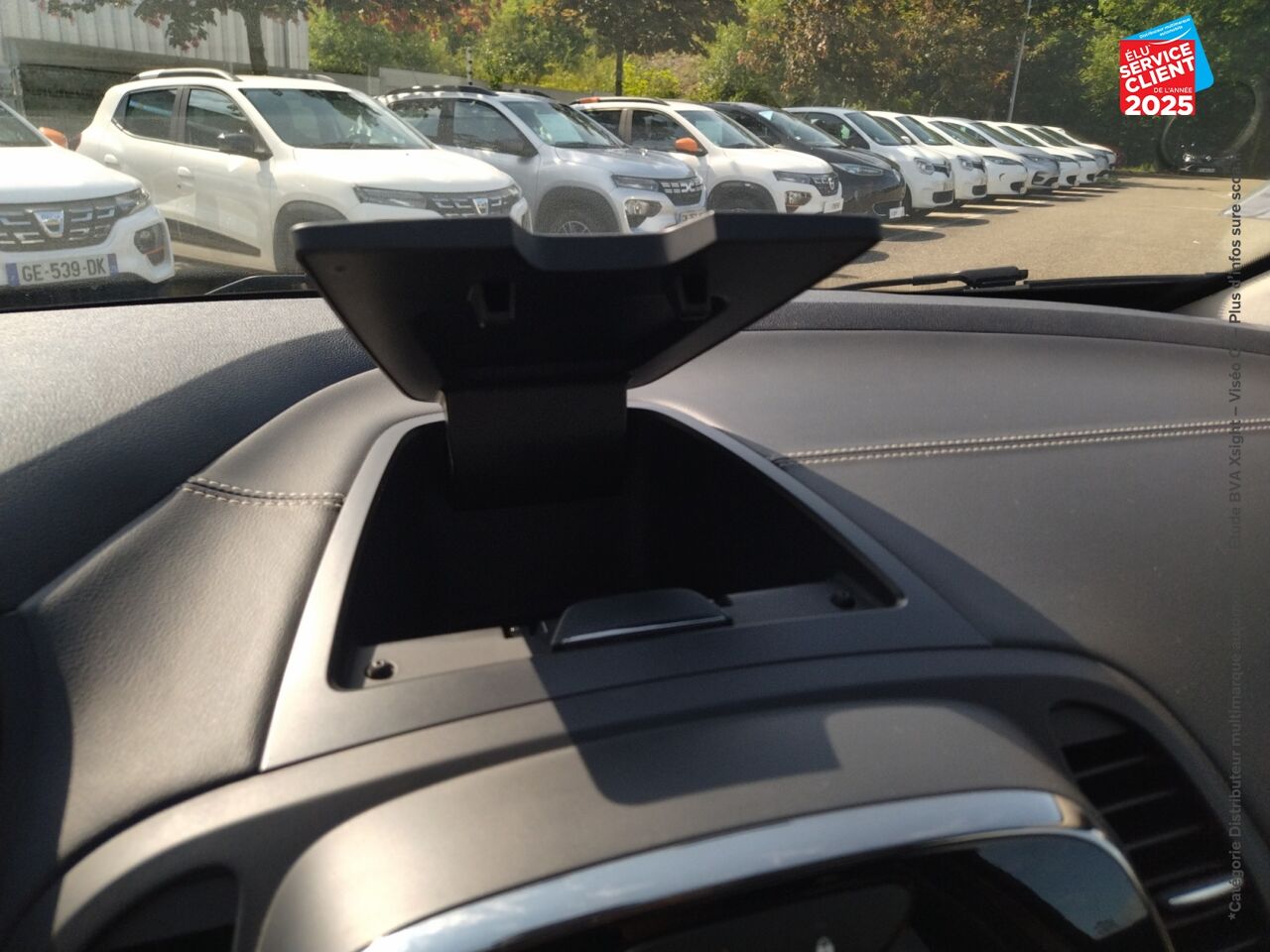 Véhicule d'occasion RENAULT CAPTUR 1.2 TCE 120CH ENERGY INITIALE PARIS EDC chez Dacia Belfort