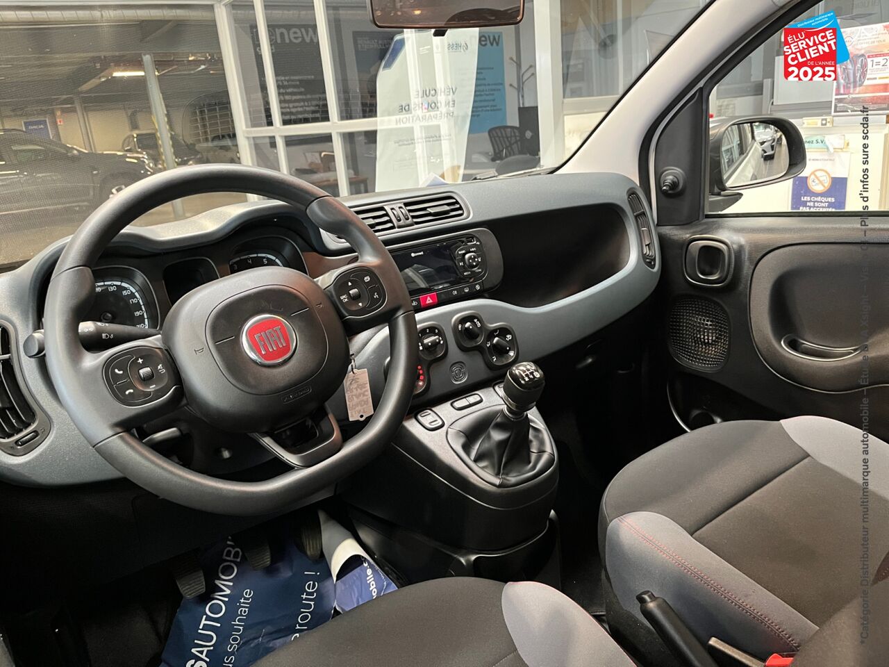Véhicule d'occasion FIAT PANDA 1.2 8V 69CH EASY chez Renault Saint-Louis