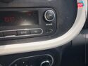 Véhicule d'occasion RENAULT TWINGO E-TECH ELECTRIC LIFE R80 ACHAT INTEGRAL - 21MY