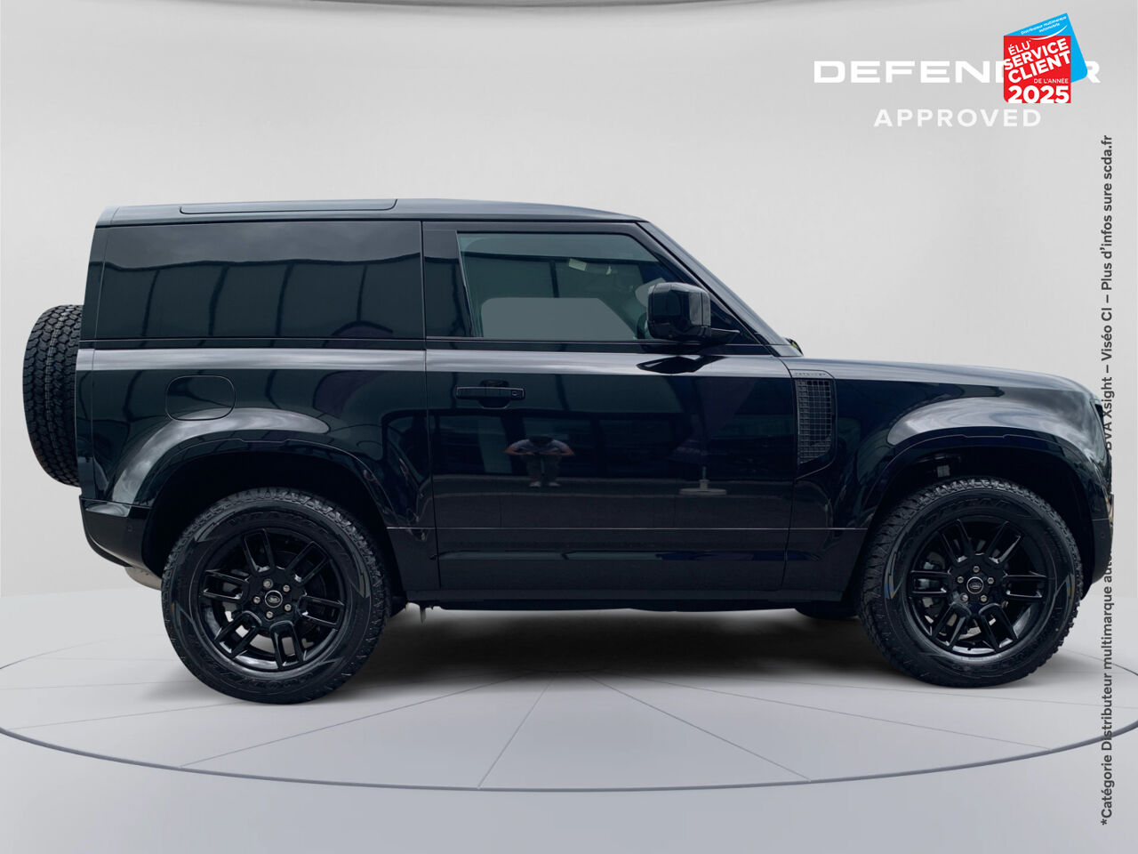 Véhicule d'occasion LAND-ROVER DEFENDER 90 3.0 D250 HARD TOP X-DYNAMIC SE chez Toyota Thionville