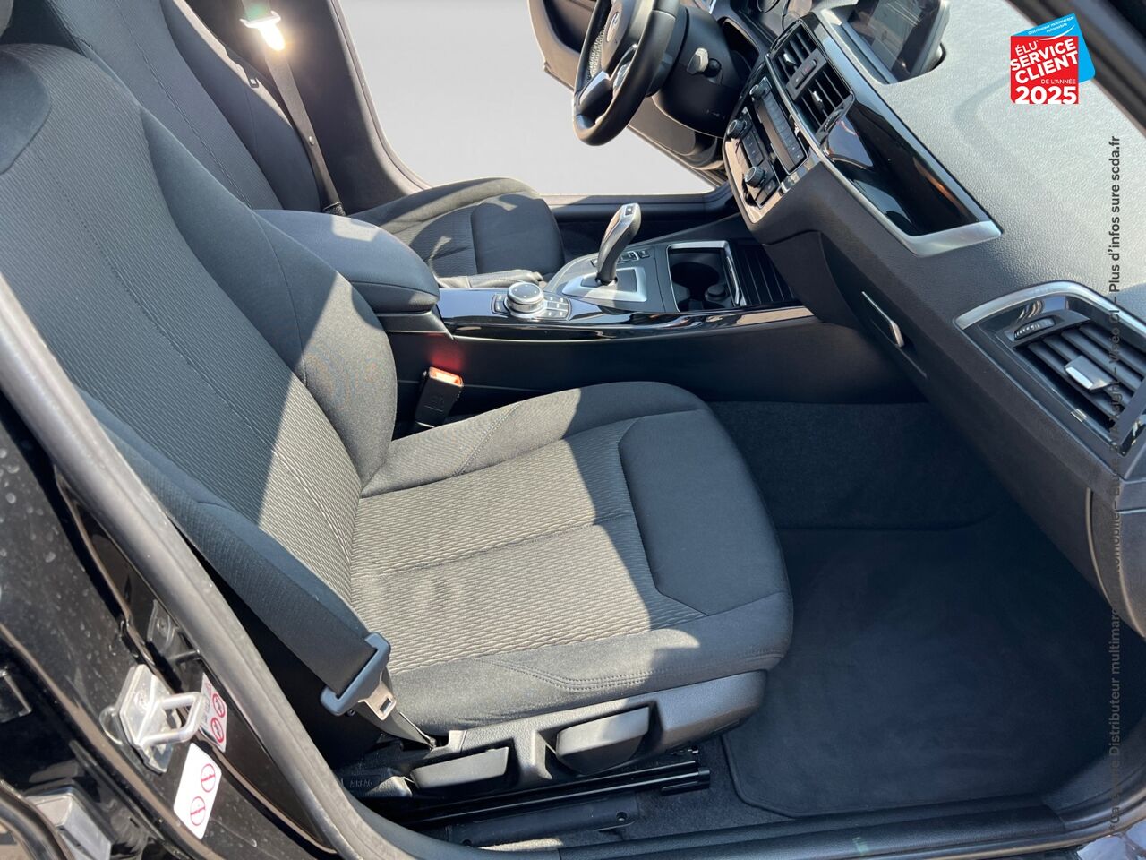 Véhicule d'occasion BMW SERIE 1 118IA 136CH LOUNGE 5P EURO6D-T chez BMW Besançon