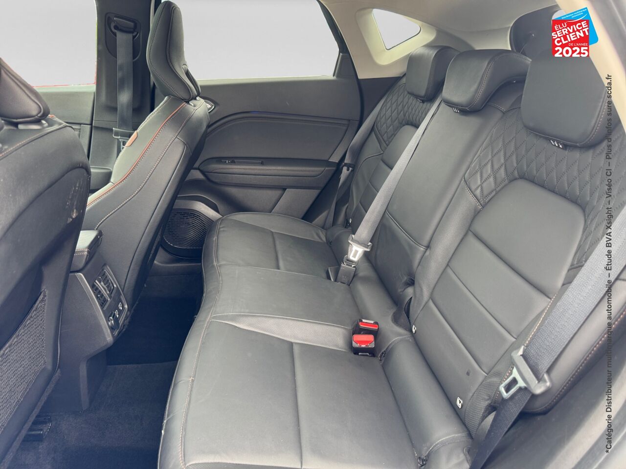Véhicule d'occasion RENAULT CAPTUR 1.3 TCE 155CH FAP INITIALE PARIS EDC - 20 chez Hyundai Epernay