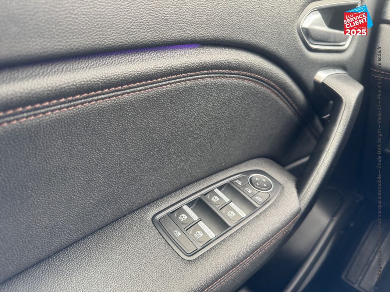 Véhicule d'occasion RENAULT CAPTUR 1.3 TCE 155CH FAP INITIALE PARIS EDC - 20 chez Hyundai Epernay
