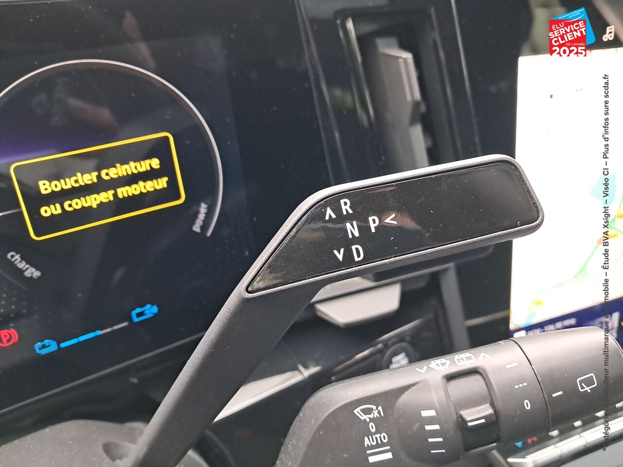 Véhicule d'occasion RENAULT ESPACE 1.2 E-TECH FULL HYBRID 200CH ESPRIT ALPINE chez Toyota Thionville