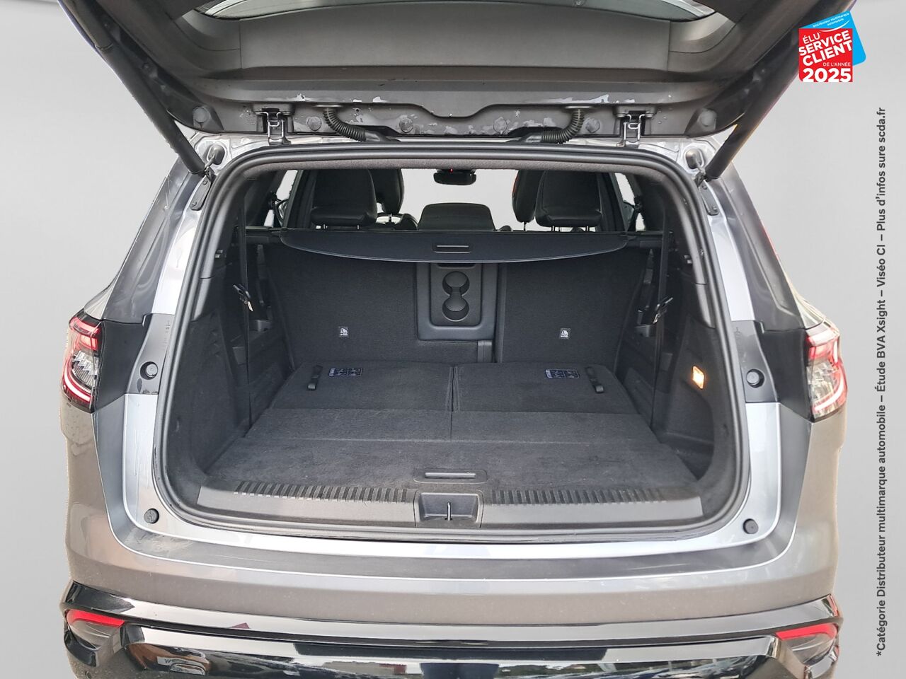 Véhicule d'occasion RENAULT ESPACE 1.2 E-TECH FULL HYBRID 200CH ESPRIT ALPINE chez Toyota Thionville