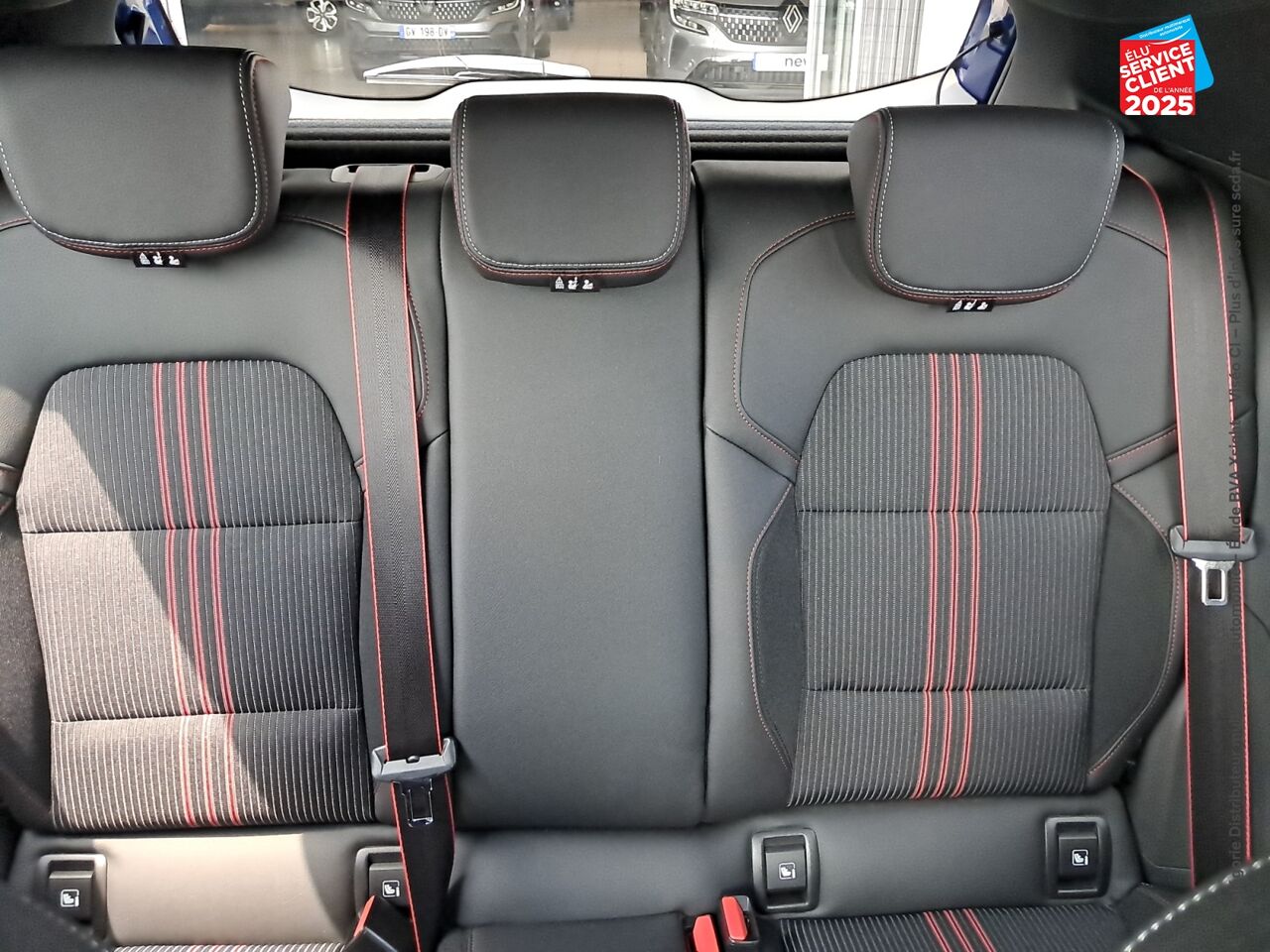 Véhicule d'occasion RENAULT CLIO 1.0 TCE 100CH RS LINE - 20 chez Renault Saint-Louis