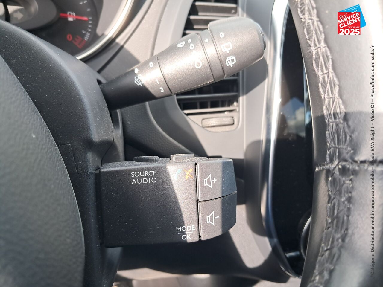 Véhicule d'occasion RENAULT CAPTUR 1.3 TCE 130CH FAP INTENS chez HESS Automobile
