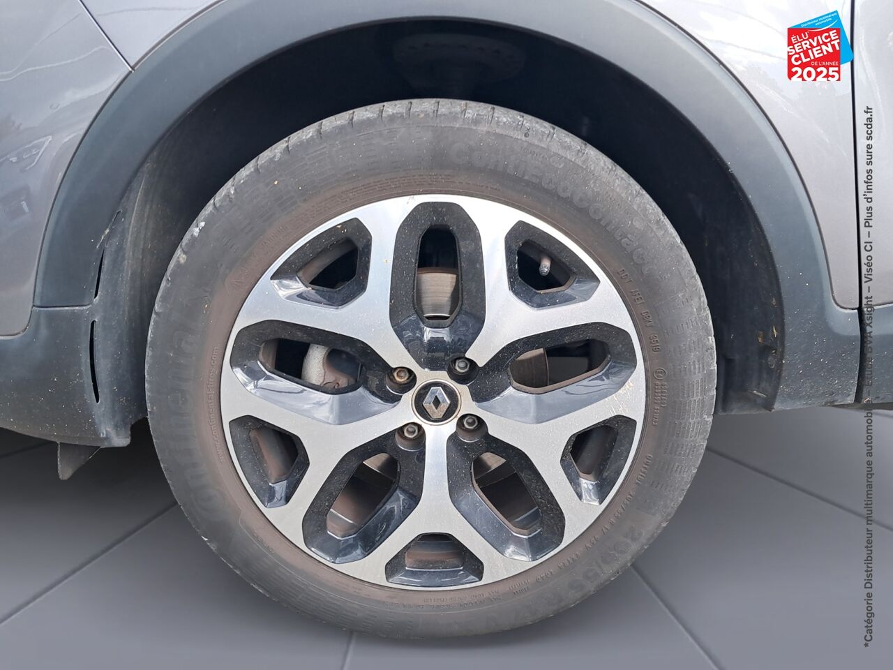 Véhicule d'occasion RENAULT CAPTUR 1.3 TCE 130CH FAP INTENS chez HESS Automobile