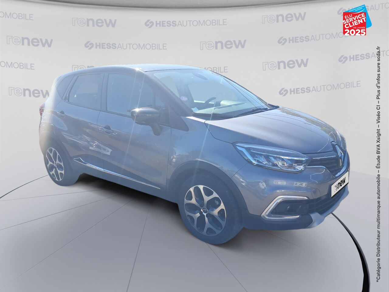Véhicule d'occasion RENAULT CAPTUR 1.3 TCE 130CH FAP INTENS chez HESS Automobile