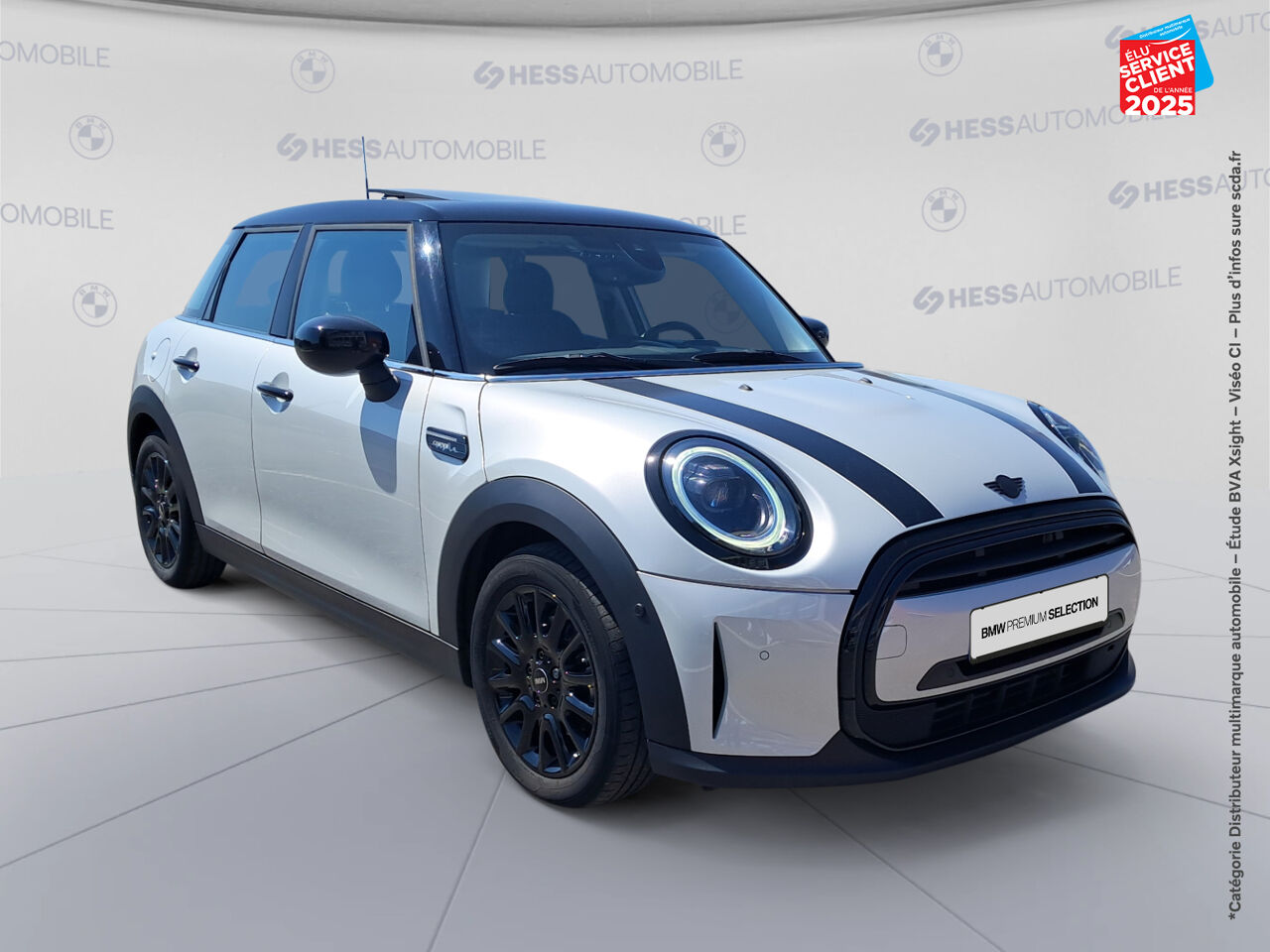 Véhicule d'occasion MINI MINI 5 PORTES COOPER 136CH EDITION CAMDEN BVA7 TOUVRANT SIEGE CHAUF GPS chez BMW Lons le Saunier